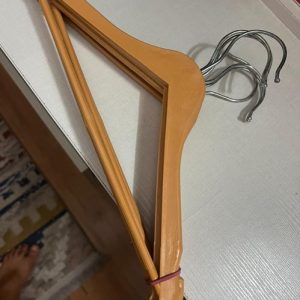 چوب لباسی طرح چوب بزرگسال